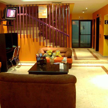 Hotel Le-Gar Monterrey Buitenkant foto